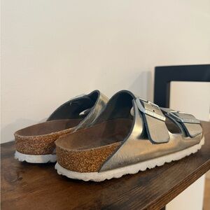 Birkenstock metallic silver Arizona sandal 37